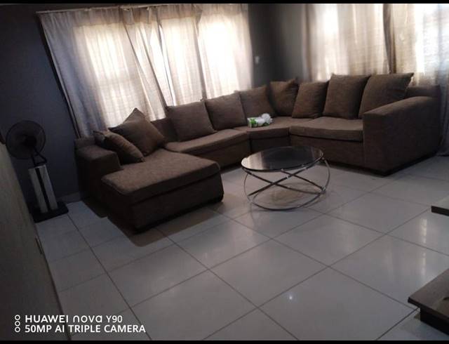 2 BEDROOM HOUSE FOR SALE IN KATLEHONG SOUTH